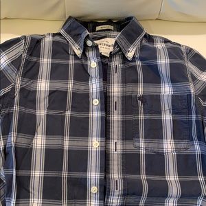 Abercrombie young men shirt.